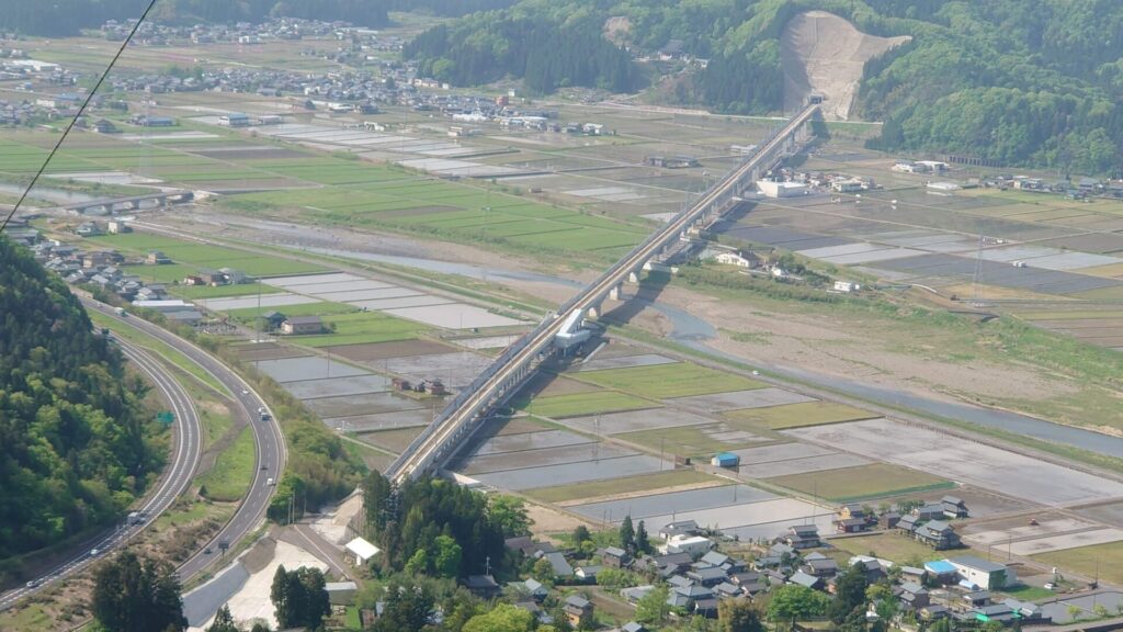 福井県の北陸新幹線ビュースポット（撮影地）「日野山 西谷ルート 中腹」南側方面