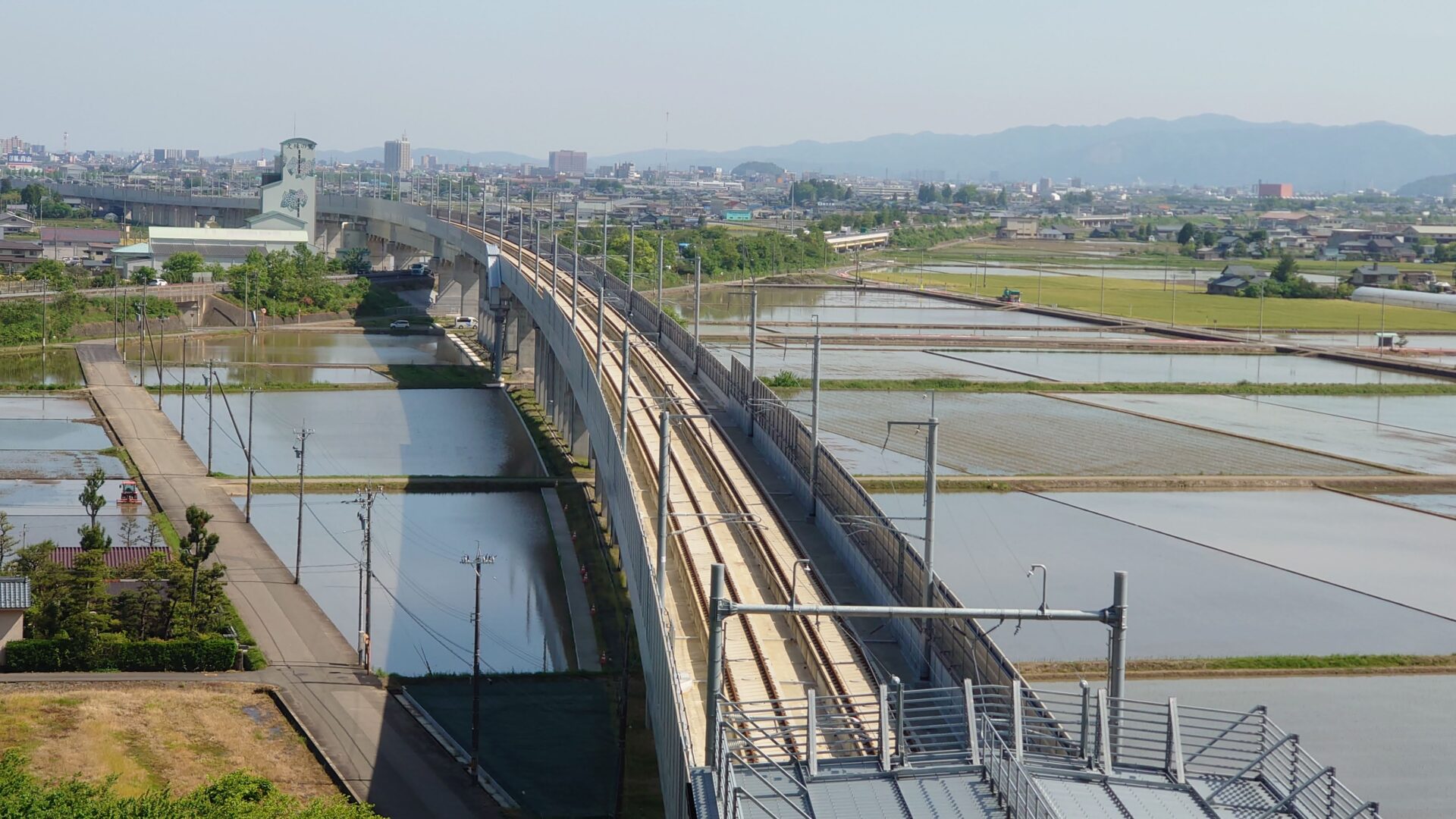 福井県の北陸新幹線ビュースポット（撮影地）「第2福井トンネル 北口」北側方面