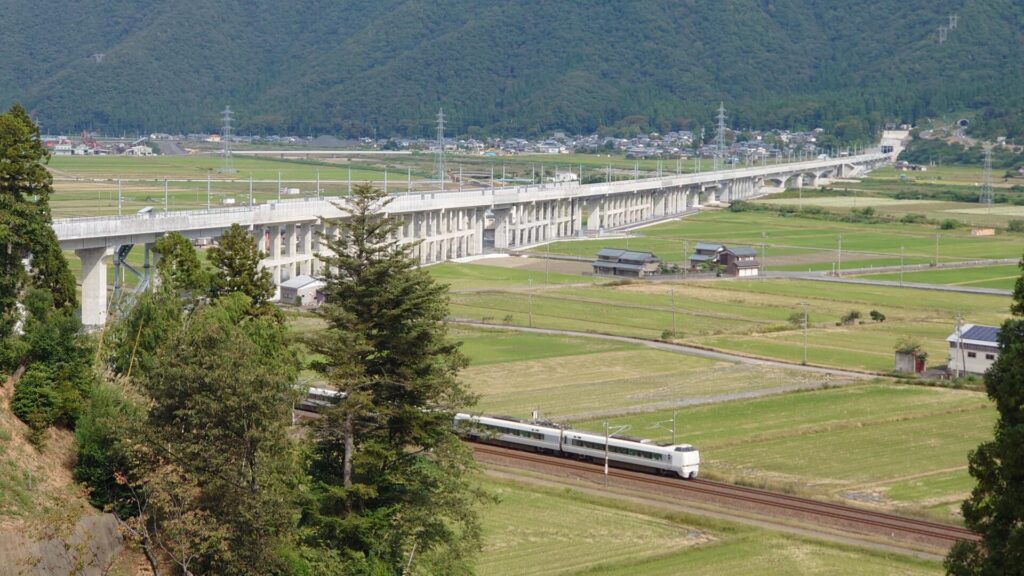 福井県の北陸新幹線ビュースポット（撮影地）「歓喜寺」北側方面
